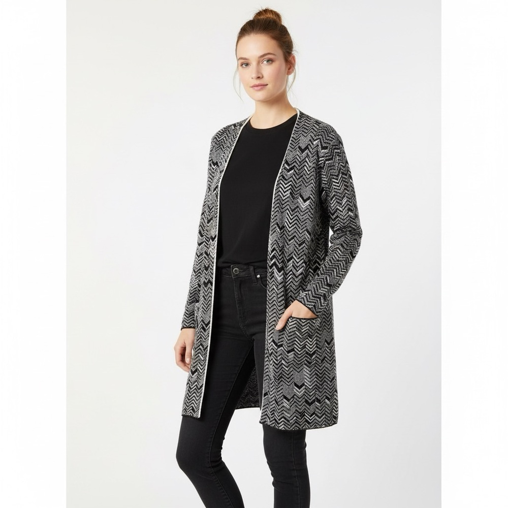 Simply Emma Chevron Soft Stretchy Black and White Knit Open Cardigan Pockets